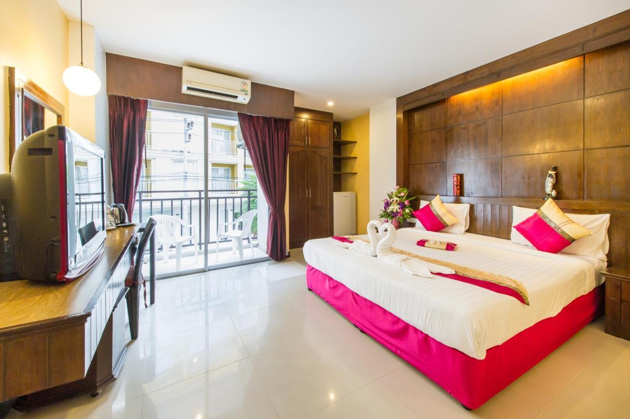 โรงแรม ไทยสยาม Patong ภายนอก รูปภาพ