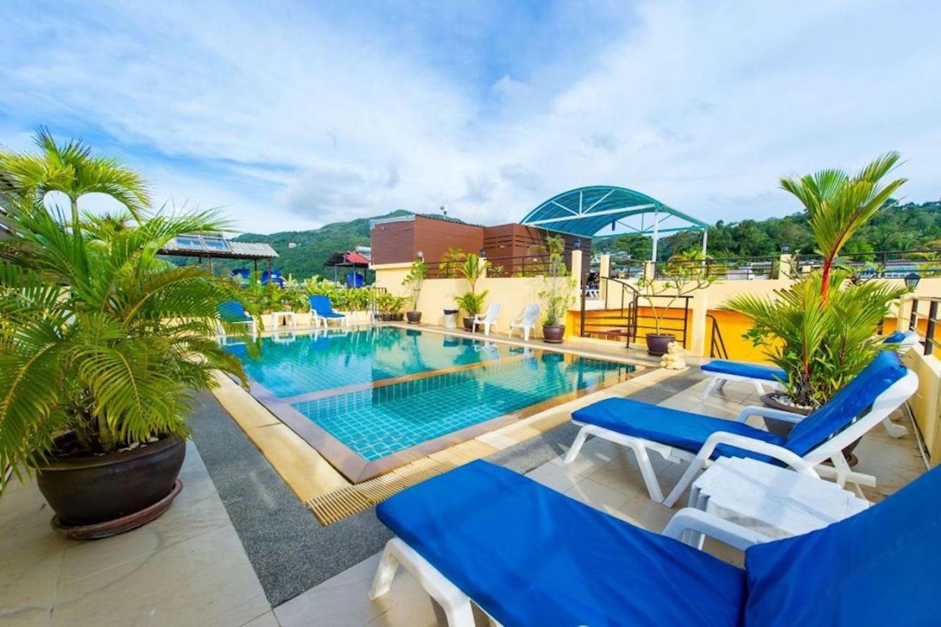 โรงแรม ไทยสยาม Patong ภายนอก รูปภาพ