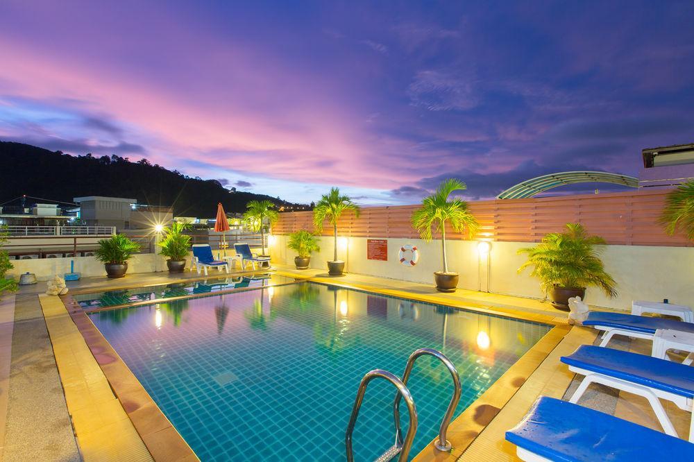 โรงแรม ไทยสยาม Patong ภายนอก รูปภาพ