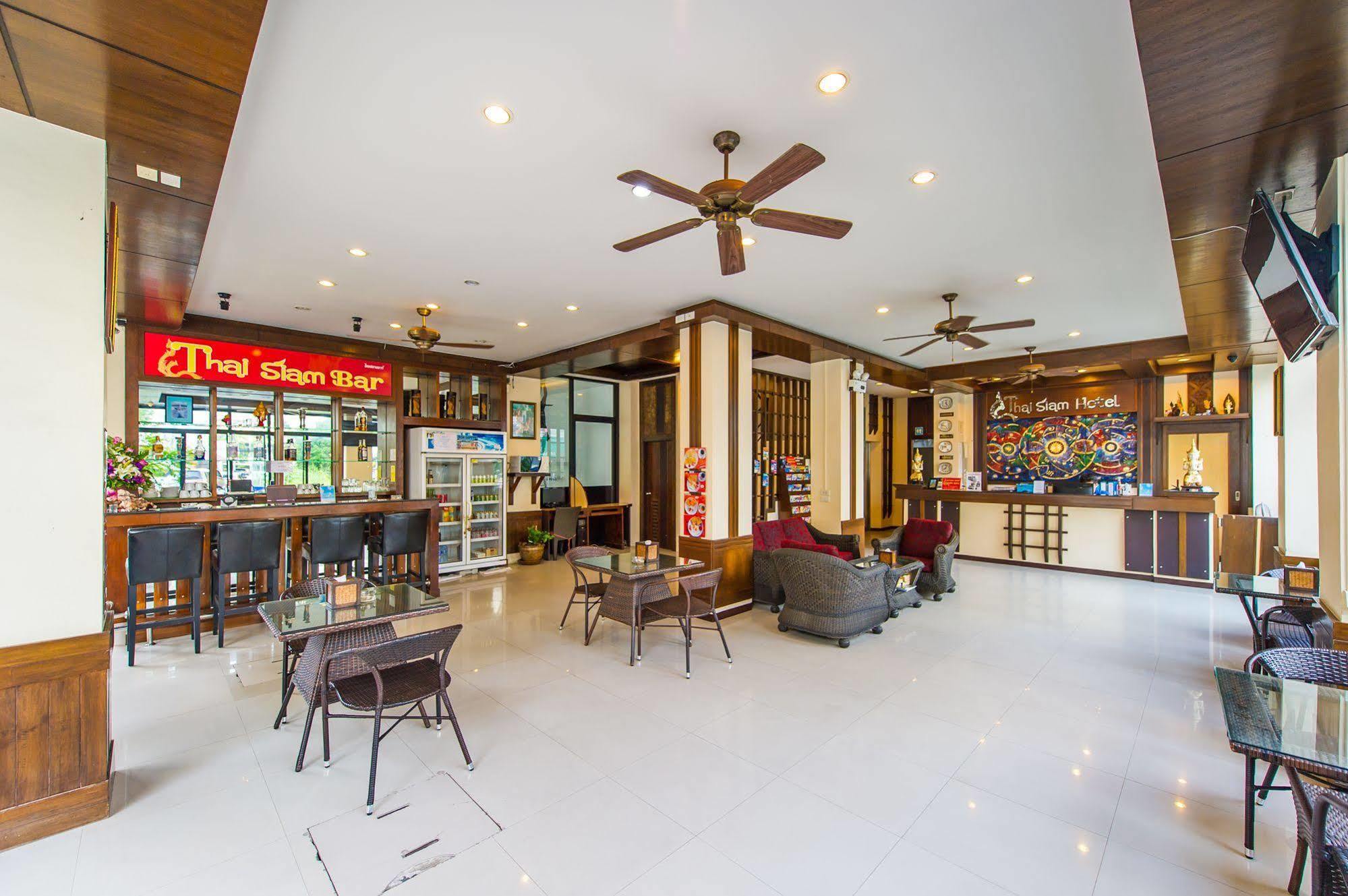 โรงแรม ไทยสยาม Patong ภายนอก รูปภาพ